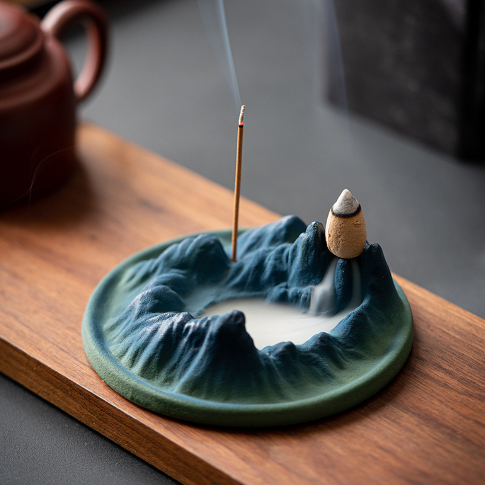 WONDERDREAM™ Mystic Mountain Incense Holder